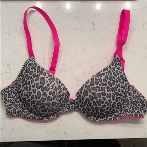 PINK Victoria's Secret Other - Victoria’s Secret Pink bra PINK Victoria's Secret Other - Victoria’s Secret Pink bra